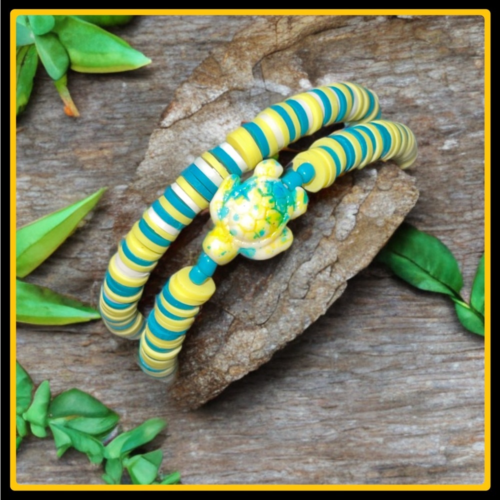 Colorful Turtle clay Beaded Bracelet ( New handmade )